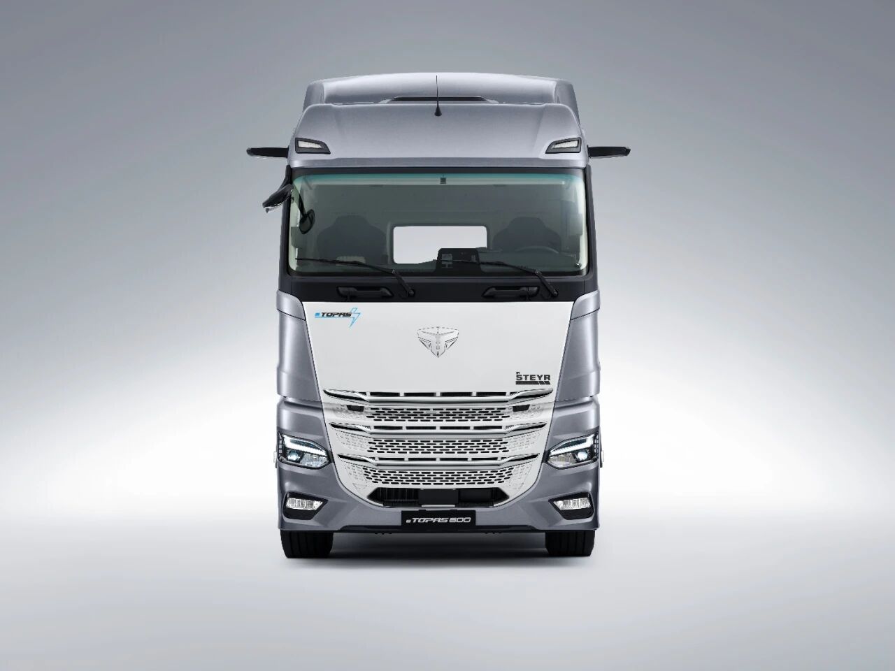 1761880348417856.jpg 01.jpg