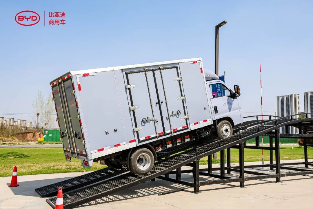 1774702267702685.png 图片13.png